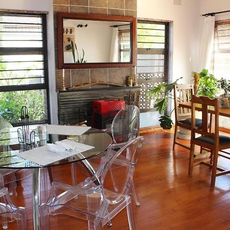 Amru Guesthouse B&B Brackenfell Esterno foto